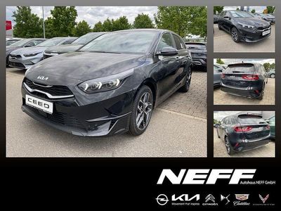 Neu Kia Ceed Platinum Edition 140 PS (102 kW) 2026 Schwarz Kleinwagen