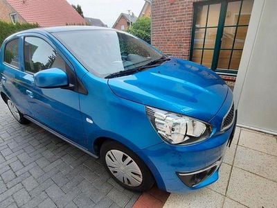 Blau Gebraucht 2018 Mitsubishi Space Star Kleinwagen | 8.249 € (Etwas zu teuer)