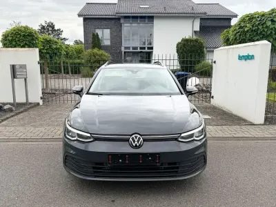Gebraucht VW Golf VIII Move 150 PS (110 kW) 2022 Grau Kombi
