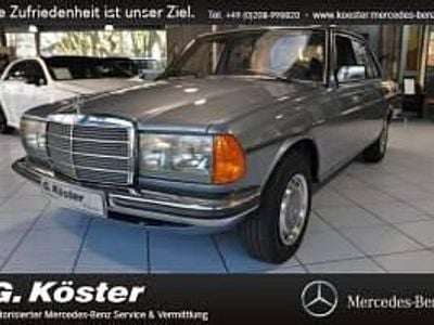 Usata Mercedes 280 156 CV (114 kW) 1977 Blu Berlina