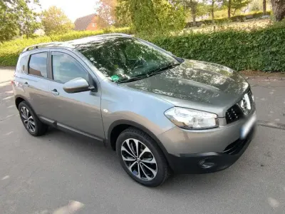 Gebraucht Nissan Qashqai 150 PS (110 kW) 2011 Grau SUV
