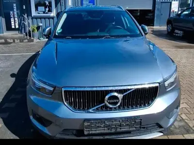 Gebraucht Volvo XC40 190 PS (139 kW) 2018 Grau SUV