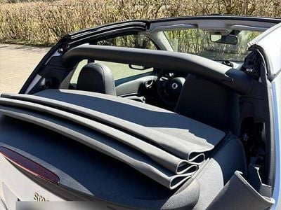 Gebraucht Smart ForTwo Coupé 60 kW (82 PS) 2021 Weiß Cabrio