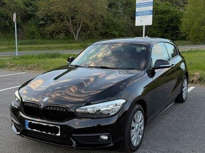 Second-hand BMW 116 Advantage 116 CP (85 kW) 2017 Negru Hatchback