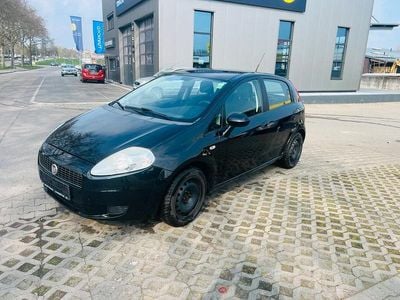 Gebraucht Fiat Punto 80 PS (58 kW) 2009 Schwarz Kleinwagen