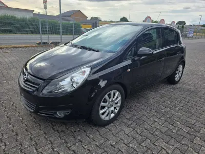 Gebraucht Opel Corsa Color Edition 101 PS (74 kW) 2010 Saphirschwarz mineraleffekt Kleinwagen