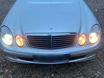 Brugt Mercedes E320 224 HK (164 kW) 2004 Sølv Stationcar