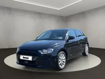 Gebraucht Audi A1 Sportback Advanced 95 PS (69 kW) 2023 Mythosschwarz metallic Kleinwagen