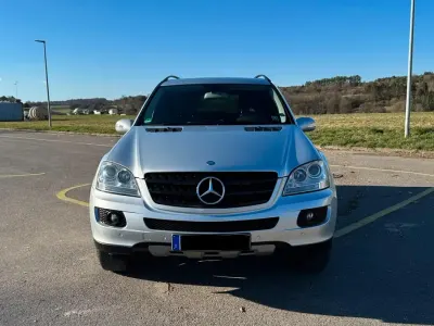 Gebraucht Mercedes ML280 224 PS (164 kW) 2008 Silber SUV