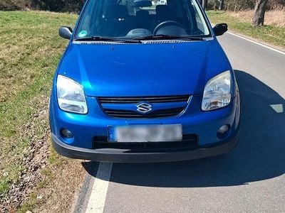 Begagnad Suzuki Ignis 60 HK (44 kW) 2007 Blå Halvkombi