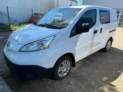 Gebraucht Nissan e-NV200 Premium Edition 80 kW (109 PS) 2021 Weiß Van / Kleinbus