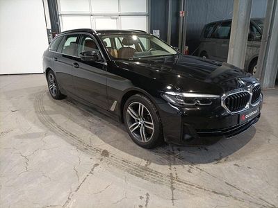 Gebraucht BMW 520 190 PS (139 kW) 2023 Schwarz Kombi