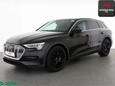 Gebraucht Audi e-tron S-Line 300 kW (408 PS) 2022 Schwarz SUV