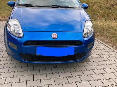 Gebraucht Fiat Punto 77 PS (56 kW) 2013 Blau Kleinwagen
