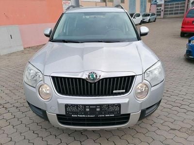 Gebraucht Skoda Yeti GreenLine 105 PS (77 kW) 2012 Silber SUV