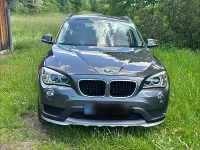 Gebraucht BMW X1 Sport Line 143 PS (105 kW) 2015 Grau SUV