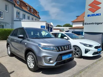 Gebraucht Suzuki Vitara Comfort 129 PS (94 kW) 2023 Grau SUV