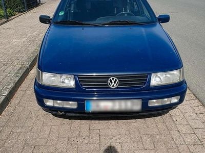 Gebraucht VW Passat 90 PS (66 kW) 1994 Blau Kombi