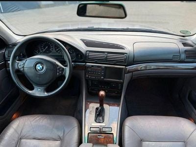 Occasion BMW 750 326 PK (239 kW) 1997 Zilver Sedan