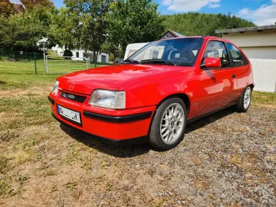 Gebraucht Opel Kadett 150 PS (110 kW) 1989 Rot Kleinwagen