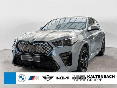 Neu BMW iX2 M Sport 230 kW (313 PS) 2025 Grau SUV