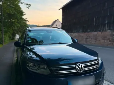 Gebraucht VW Tiguan 160 PS (117 kW) 2013 Blau SUV
