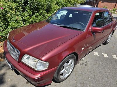 Mercedes C200