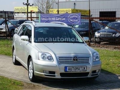 Gebraucht Toyota Avensis Executive 129 PS (94 kW) 2005 Silber metallic Kombi