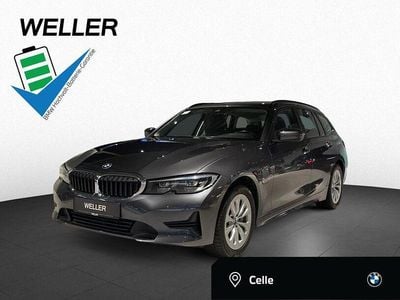 Gebraucht BMW 330e Advantage 184 PS (135 kW) 2021 Mineralgrau (grau) Kombi