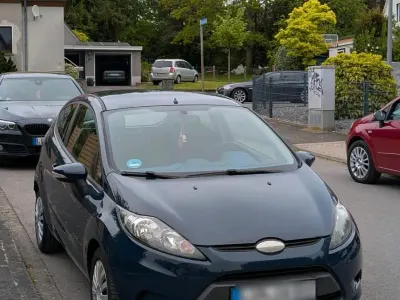 Usata Ford Fiesta 60 CV (44 kW) 2009 Blu Utilitaria