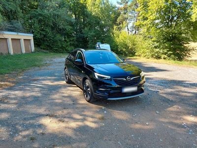 Usado Opel Grandland X Innovation 131 HP (96 kW) 2018 Preto SUV