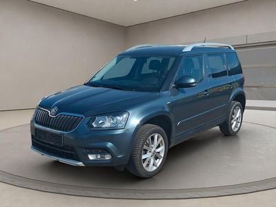 Usata Skoda Yeti Joy 150 CV (110 kW) 2016 Grigio SUV