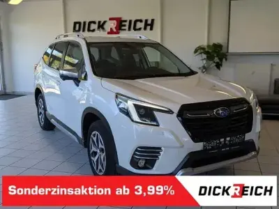 Käytetty Subaru Forester Exclusive+ 150 HP (110 kW) 2023 Valkoinen Katumaasturi