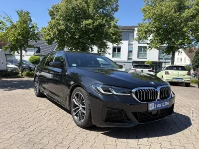 Gebraucht BMW 520 M Sport 190 PS (139 kW) 2022 Limousine