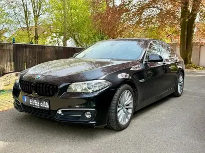 Usata BMW 520 Luxury Line 190 CV (139 kW) 2016 Nero Berlina