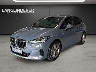 Gebraucht BMW 223 Active Tourer Performance 204 PS (150 kW) 2024 Sparkling kupfergrau metallic Van / Kleinbus