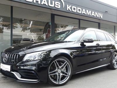 Mercedes C63 AMG