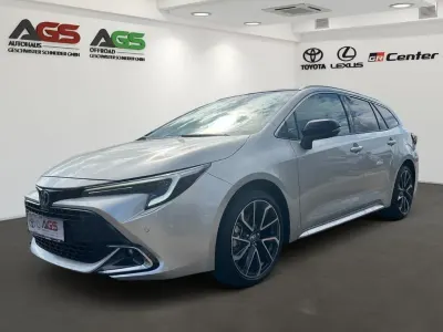 Neu Toyota Corolla Lounge+ 178 PS (130 kW) 2026 Silber Kombi