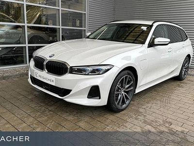 BMW 330e