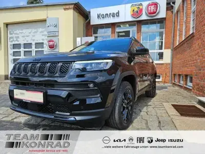Uusi Jeep Compass North 131 HP (96 kW) 2025 Musta Katumaasturi