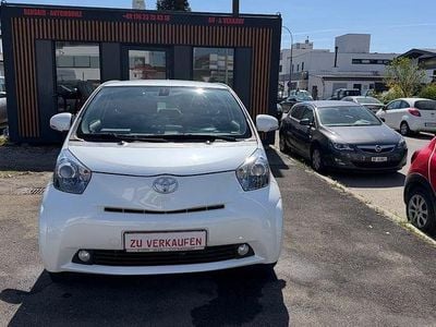 Gebraucht Toyota iQ 68 PS (50 kW) 2009 Weiß Kleinwagen