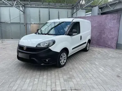 Gebraucht Fiat Doblò 95 PS (69 kW) 2020 Weiß