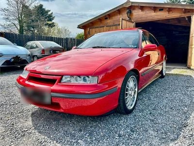 Usado Opel Calibra 150 CV (110 kW) 1990 Rojo Coupe