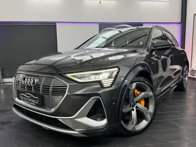 Gebraucht Audi e-tron Sport 369 kW (503 PS) 2022 Grau SUV