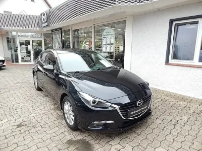 Usata Mazda 3 Exclusive-Line 120 CV (88 kW) 2017 Nero Berlina