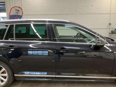 Gebraucht VW Passat Highline 239 PS (175 kW) 2017 Schwarz Kombi