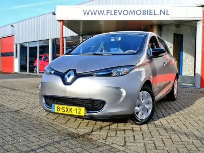 Usata Renault Zoe Zen 64 kW (88 CV) 2013 Grigio Utilitaria