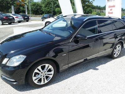 Schwarz Gebraucht 2012 Mercedes E200 Limousine | 11.990 € (Fairer Preis)