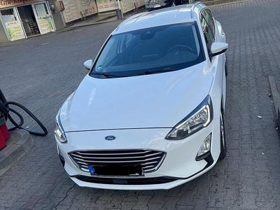 Gebraucht Ford Focus 120 PS (88 kW) 2021 Weiß Kombi