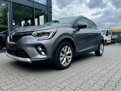 Używany Renault Captur Intens 131 KM (96 kW) 2020 Srebrny SUV